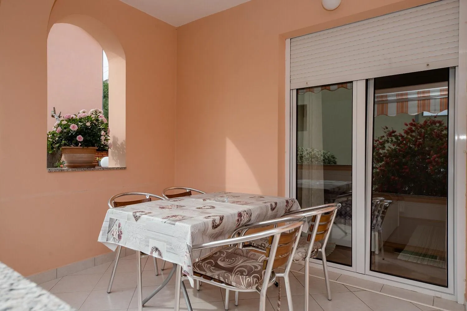 Apartments Mar Palit